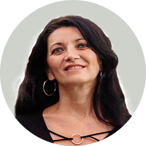 Mart. Karina Celador