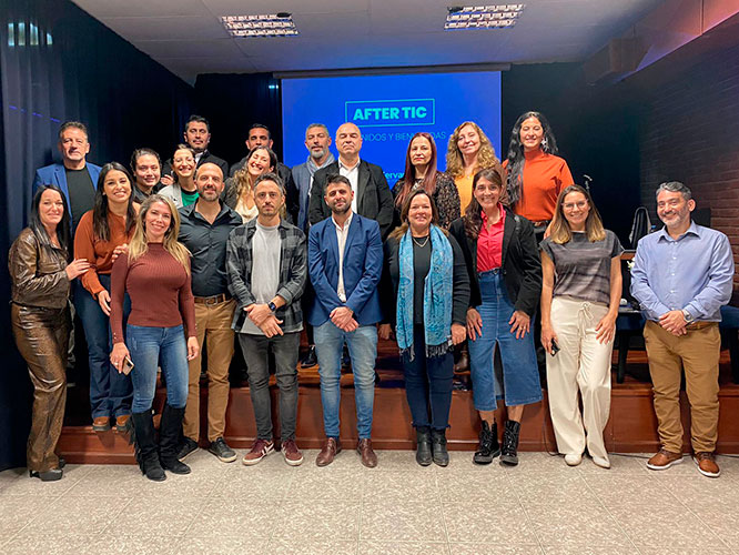 Cervantes organizó su AFTER TIC
