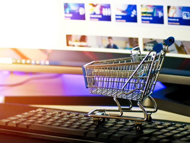 Comercio electrónico: Una oportunidad para empresas, pymes, y futuros profesionales