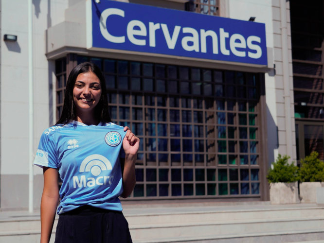  Cervantes celebra a Belgrano: 70 por ciento off en carreras superiores para socios y colaboradores 